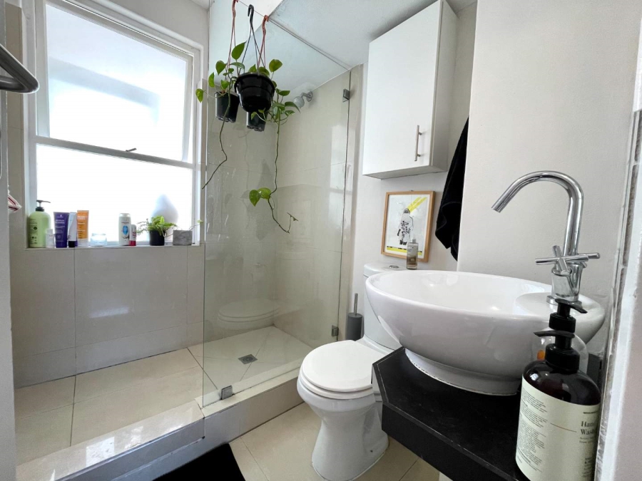 To Let 0 Bedroom Property for Rent in Sea Point Western Cape